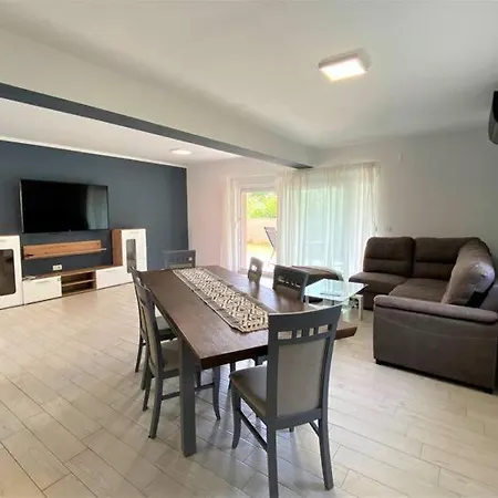 Maduna 1 Apartamento *