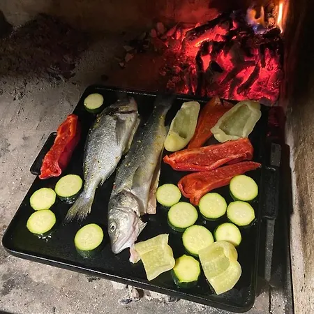 Maduna 1 * Kaštel