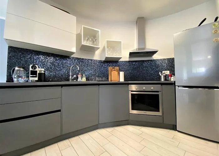 Maduna 1 Apartamento Kaštel